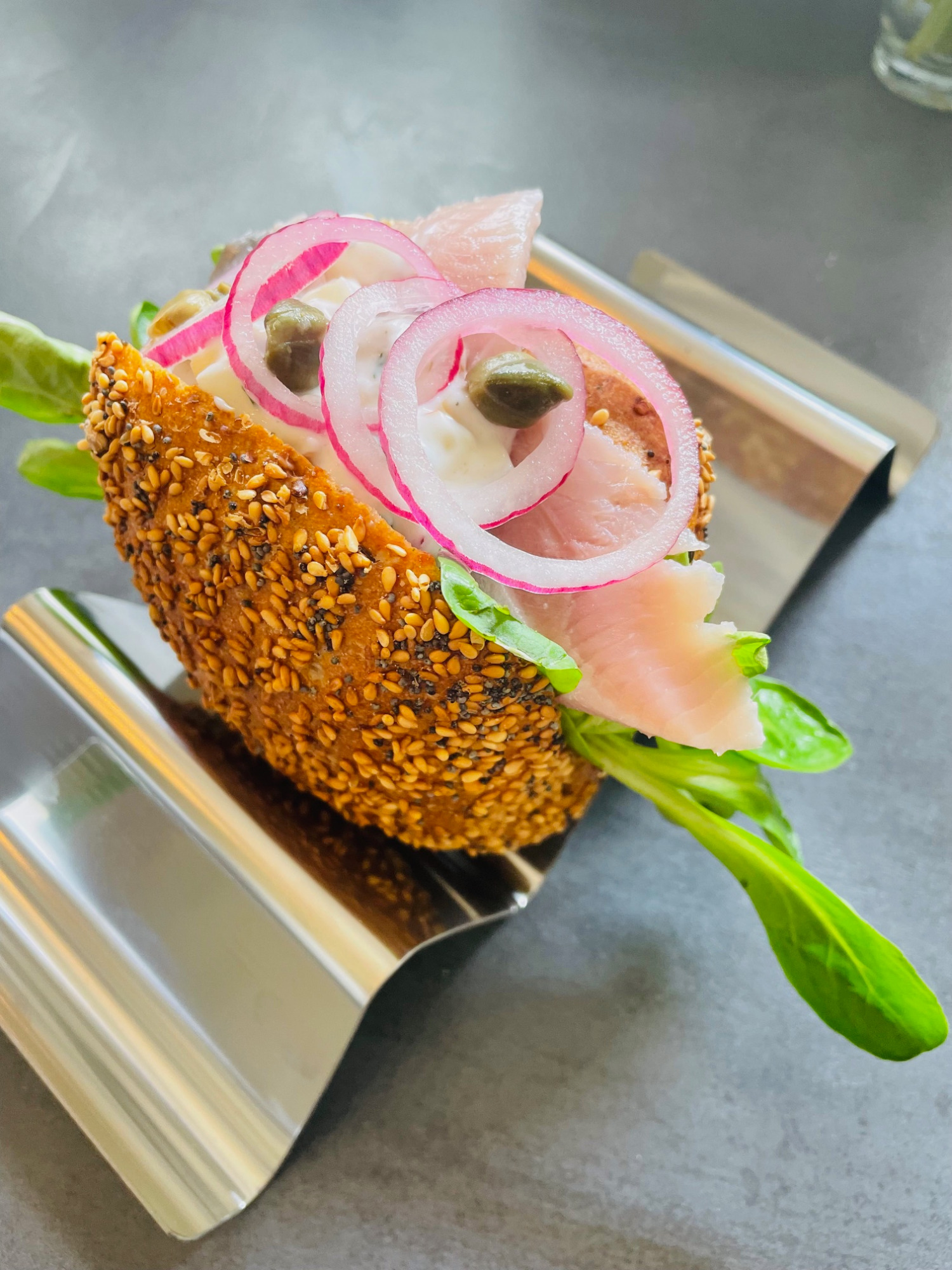 Selbstgemachtes Fischbrötchen von Fischen bei Chrischen in Hoisdorf